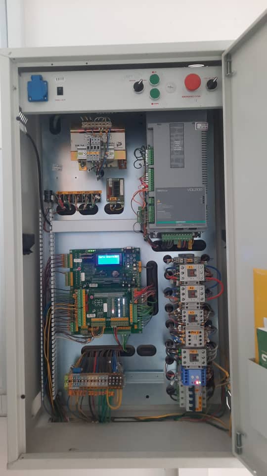 خدمات انواع آسانسور و بالابر